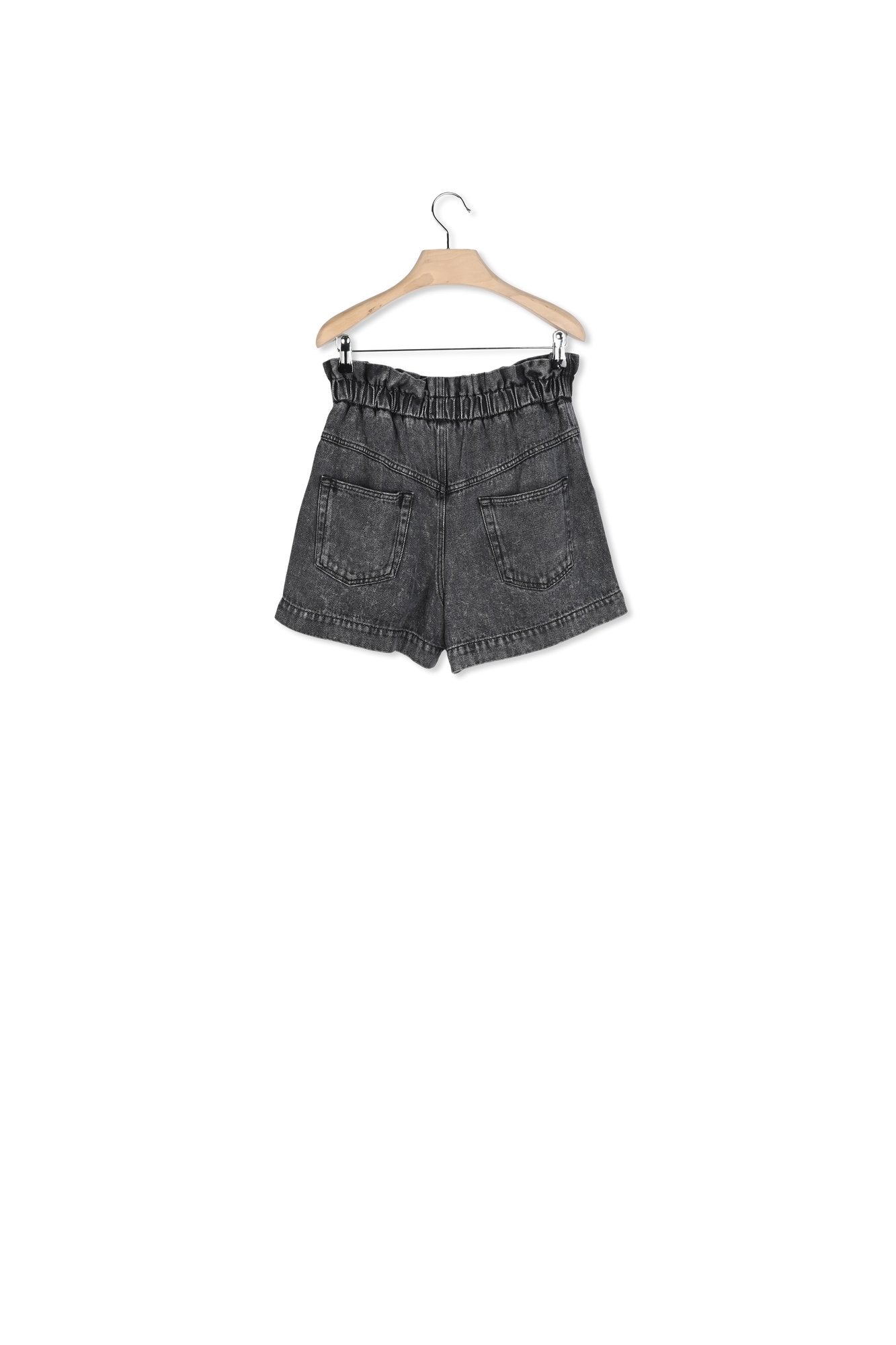 SHORT TITEA Faume - seconde main
